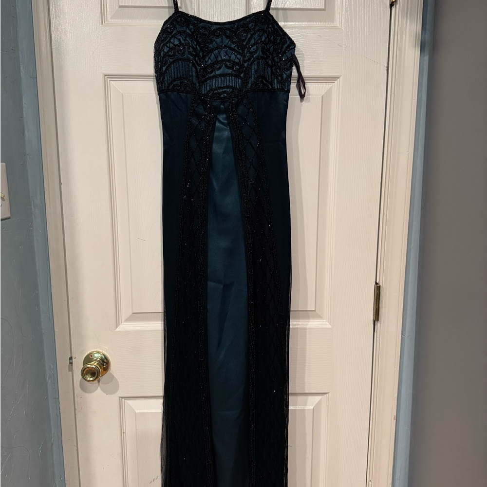 Elegant Black Evening Gown